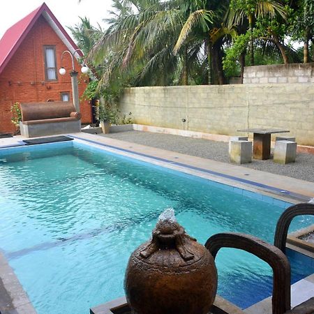Ciel Star Anuradhapura Hotel Eksteriør billede