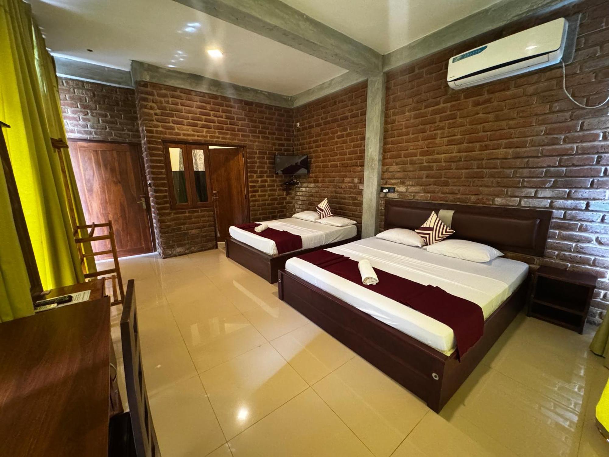 Ciel Star Anuradhapura Hotel Eksteriør billede